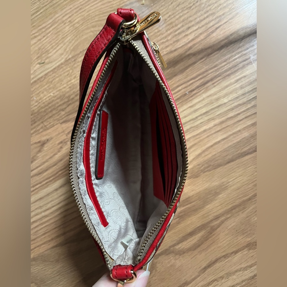 Michael Kors Tan and Red purse - Picture 7 of 10